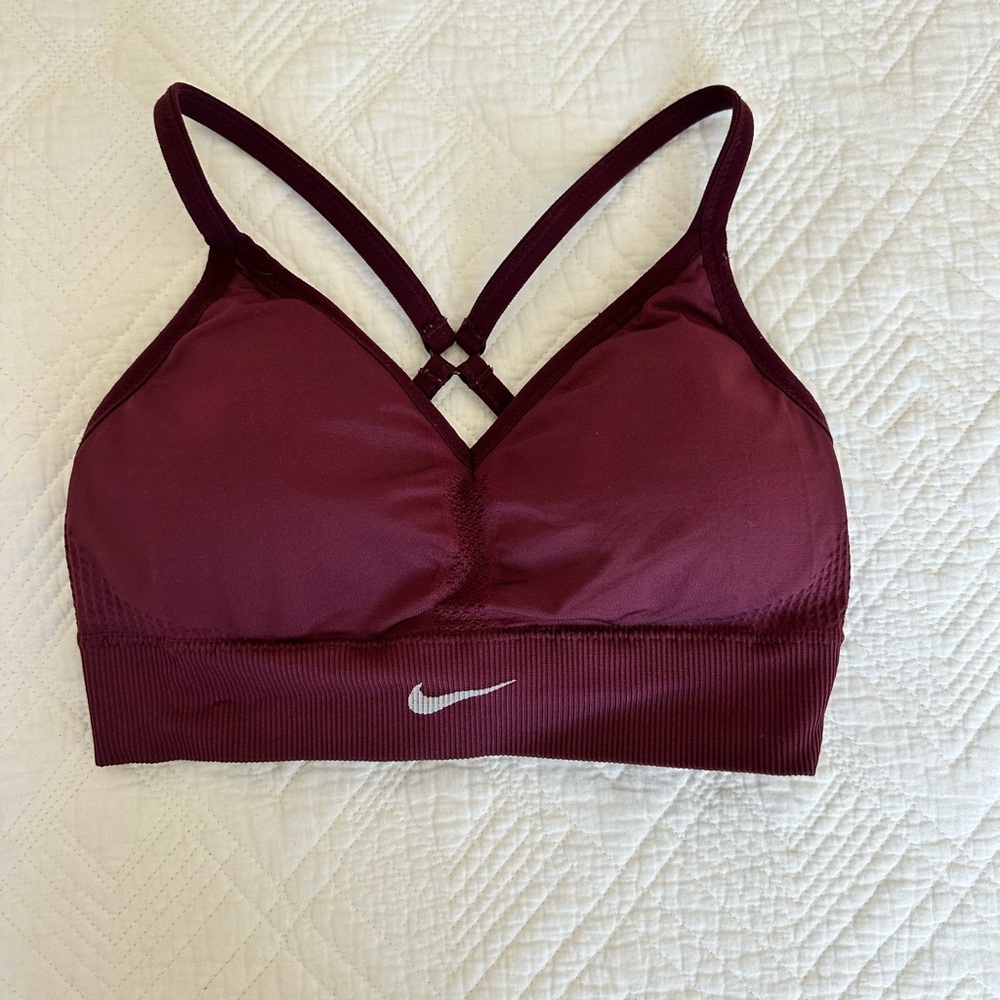 Nike Burgundy Sports Bra Strappy Design Compression Fit